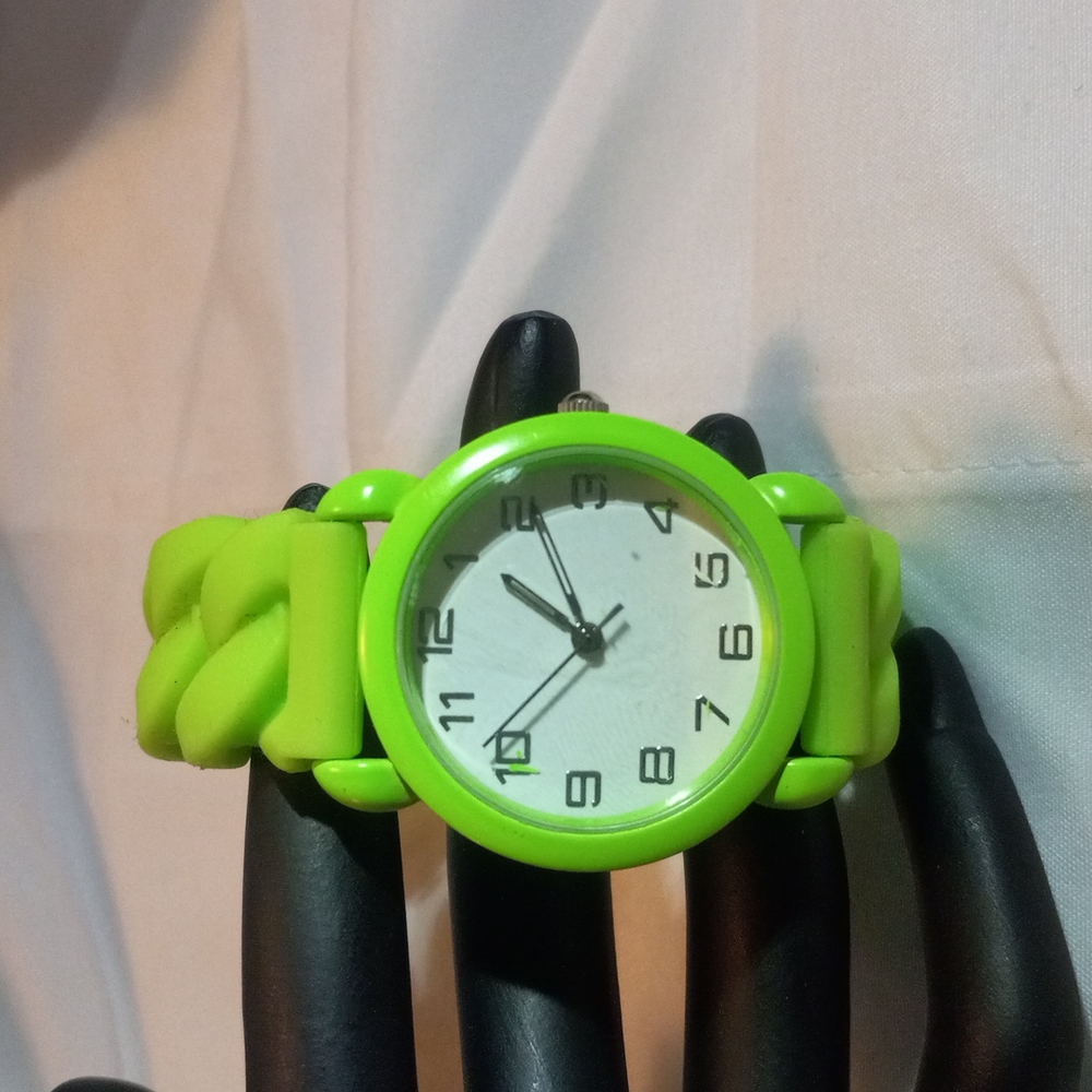 Green ladies watch
